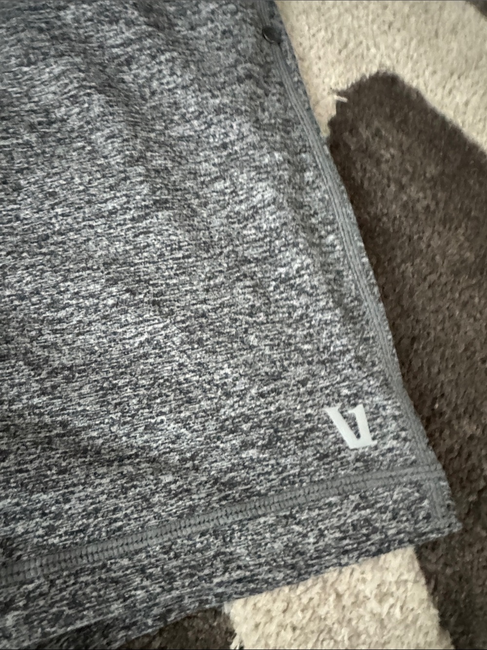Men's Vuori performance Heather Gray Drawstring Shorts - Picture 3 of 5